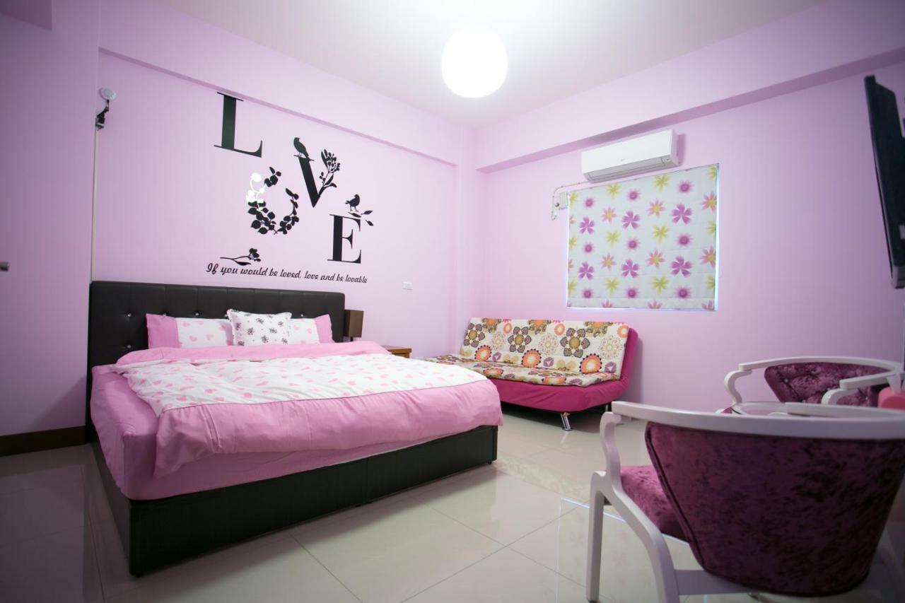 Smile House Bed & Breakfast T'ai-tung Exterior foto